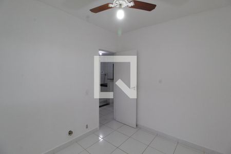 Quarto 1 de apartamento para alugar com 2 quartos, 47m² em Gávea, Uberlândia