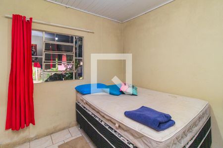 Quarto 2 de casa para alugar com 2 quartos, 70m² em Santa Tereza, Porto Alegre