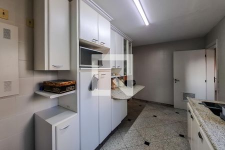 Apartamento para alugar com 120m², 3 quartos e 2 vagascozinha
