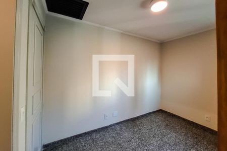 Apartamento para alugar com 120m², 3 quartos e 2 vagasQuarto de Serviço