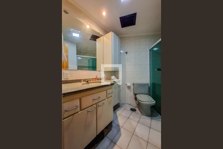 Apartamento para alugar com 120m², 3 quartos e 2 vagasbanheiro