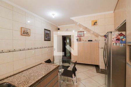Casa à venda com 396m², 4 quartos e 2 vagasCozinha