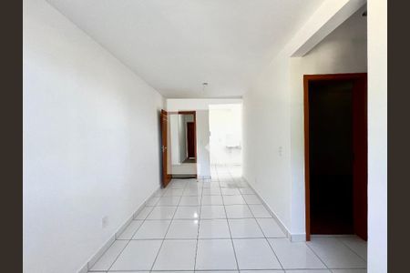 Sala de apartamento à venda com 2 quartos, 45m² em São Joaquim, Contagem