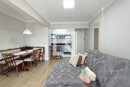 Sala de Estar de apartamento à venda com 2 quartos, 80m² em Jardim Nova Europa, Campinas
