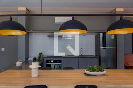 Apartamento para alugar com 34m², 1 quarto e sem vagaÁrea comum - Salão de festas