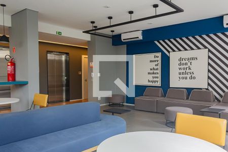 Apartamento para alugar com 34m², 1 quarto e sem vagaCoworking