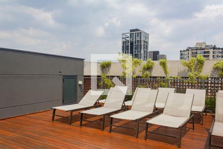 Apartamento para alugar com 34m², 1 quarto e sem vagaPiscina