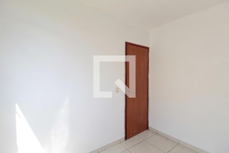 Quarto 1 de apartamento para alugar com 2 quartos, 48m² em Piratininga, Belo Horizonte