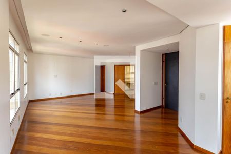 Sala de apartamento para alugar com 4 quartos, 120m² em Serra, Belo Horizonte