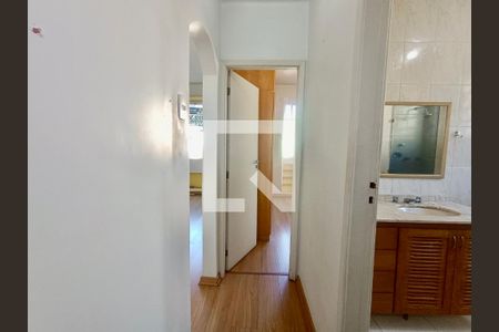 Corredor  de apartamento à venda com 2 quartos, 85m² em Copacabana, Rio de Janeiro