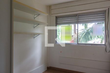 Quarto  de apartamento à venda com 1 quarto, 100m² em Cristal, Porto Alegre