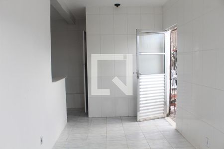 Sala de casa para alugar com 1 quarto, 49m² em Itapuã, Salvador