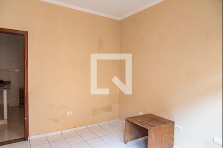 Casa à venda com 240m², 3 quartos e 2 vagas Casa à venda com 240m², 3 quartos e 2 vagasEdícula/quarto