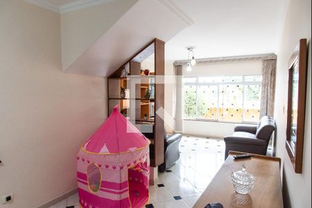 Sala de casa à venda com 3 quartos, 240m² em Vila Dom Pedro I, São Paulo