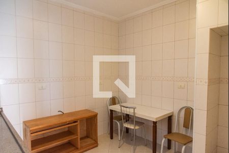 Casa à venda com 240m², 3 quartos e 2 vagas Casa à venda com 240m², 3 quartos e 2 vagasEdícula/cozinha