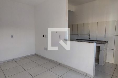 Casa para alugar com 1 quarto, 32m² em Vila Paula, Duque de Caxias