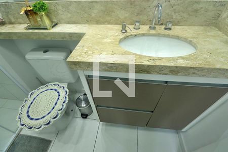 Banheiro de apartamento à venda com 1 quarto, 37m² em Santa Terezinha, Santo André