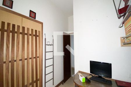 Quarto 1 de apartamento à venda com 3 quartos, 120m² em Leblon, Rio de Janeiro