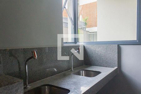 Studio à venda com 27m², 1 quarto e sem vaga Studio à venda com 27m², 1 quarto e sem vagaLavanderia