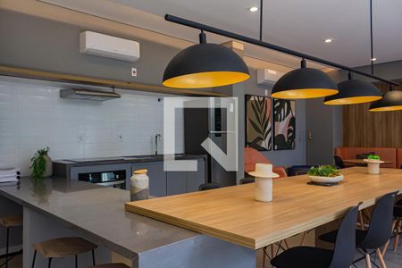 Studio à venda com 27m², 1 quarto e sem vaga Studio à venda com 27m², 1 quarto e sem vagaSalão de Festas