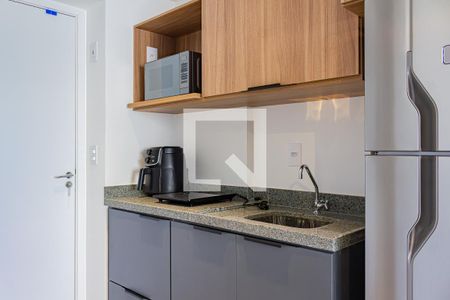Studio à venda com 27m², 1 quarto e sem vaga Studio à venda com 27m², 1 quarto e sem vagaSala/Cozinha