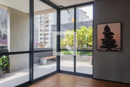 Studio à venda com 27m², 1 quarto e sem vaga Studio à venda com 27m², 1 quarto e sem vagaMeditação