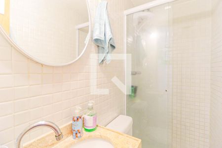 Casa à venda com 106m², 3 quartos e 2 vagas Casa à venda com 106m², 3 quartos e 2 vagasBanheiro