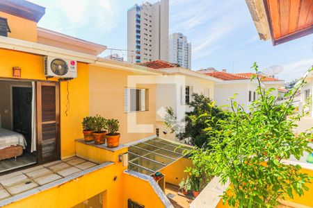 Casa à venda com 106m², 3 quartos e 2 vagas Casa à venda com 106m², 3 quartos e 2 vagasSalão