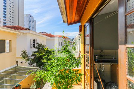 Casa à venda com 106m², 3 quartos e 2 vagas Casa à venda com 106m², 3 quartos e 2 vagasSalão