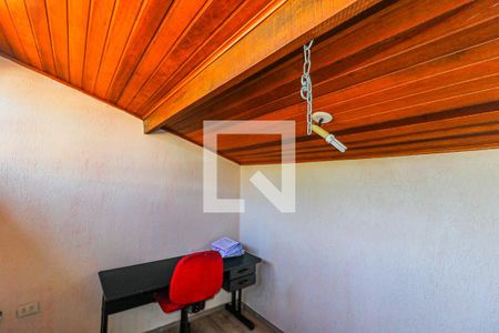 Casa à venda com 106m², 3 quartos e 2 vagas Casa à venda com 106m², 3 quartos e 2 vagasSótão