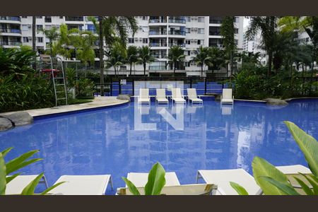 Apartamento à venda com 70m², 2 quartos e 1 vagaÁrea comum - Piscina