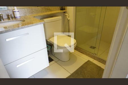 Apartamento à venda com 70m², 2 quartos e 1 vagaBanheiro Social