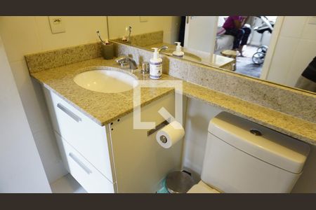 Apartamento à venda com 70m², 2 quartos e 1 vagaBanheiro Social