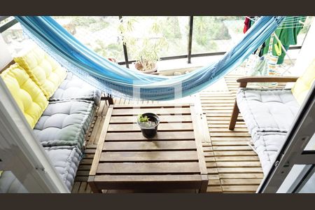 Apartamento à venda com 70m², 2 quartos e 1 vagaVaranda