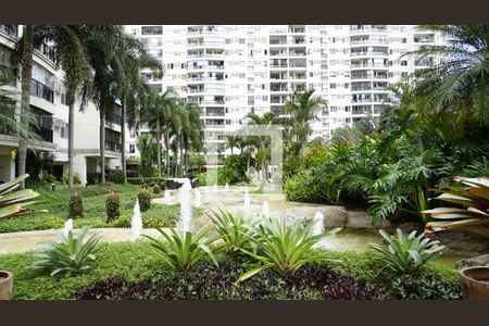 Apartamento à venda com 70m², 2 quartos e 1 vagaArea Comum