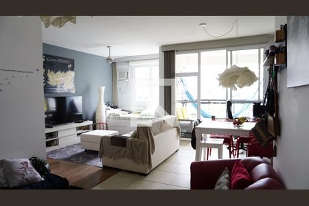 Sala de apartamento à venda com 2 quartos, 70m² em Jacarepaguá, Rio de Janeiro