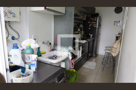 Apartamento à venda com 70m², 2 quartos e 1 vagaÁrea de Serviço