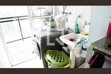 Apartamento à venda com 70m², 2 quartos e 1 vagaÁrea de Serviço