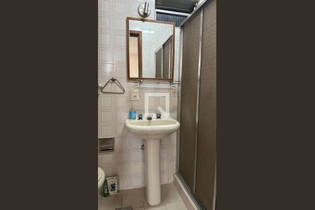 Banheiro de apartamento para alugar com 1 quarto, 39m² em Copacabana, Rio de Janeiro