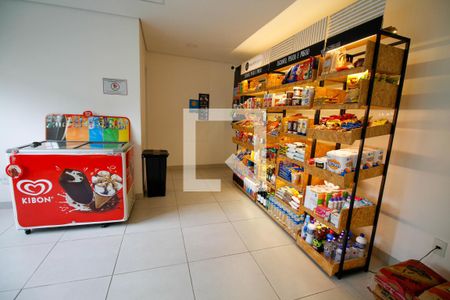 Apartamento à venda com 100m², 3 quartos e 2 vagasMini Mercado