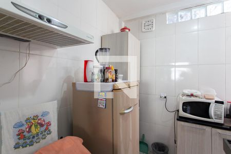 Casa à venda com 48m², 2 quartos e 1 vaga Casa à venda com 48m², 2 quartos e 1 vagaCozinha