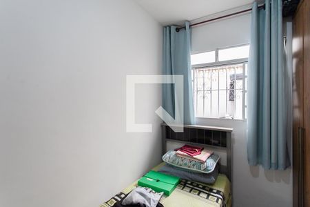 Quarto 2 de casa para alugar com 2 quartos, 48m² em Vila Jardim Leblon, Belo Horizonte