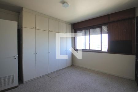 Quarto 1 de apartamento para alugar com 4 quartos, 150m² em Floresta, Porto Alegre