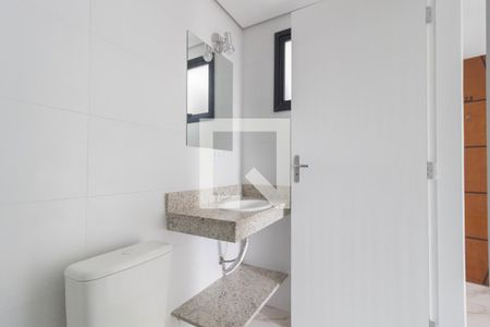 Banheiro de kitnet/studio para alugar com 1 quarto, 28m² em Vila Prudente, São Paulo