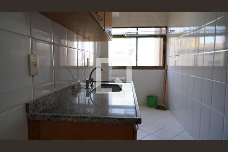Apartamento para alugar com 70m², 2 quartos e 1 vagaCozinha