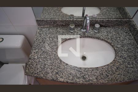 Apartamento para alugar com 70m², 2 quartos e 1 vagaBanheiro Social