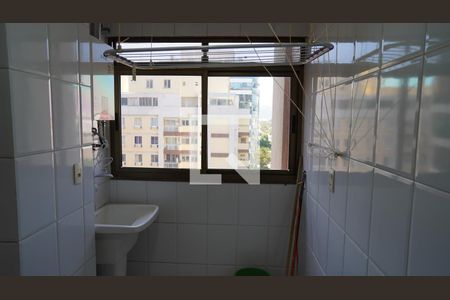 Apartamento para alugar com 70m², 2 quartos e 1 vagaÁrea de Serviço
