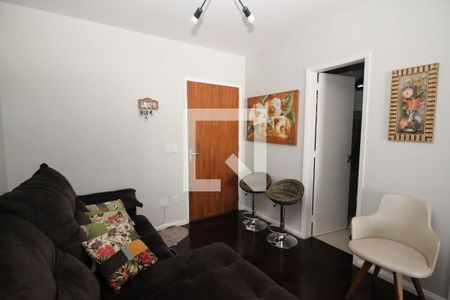 Sala de kitnet/studio para alugar com 1 quarto, 40m² em Coronel Aparicio Borges, Porto Alegre