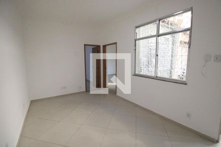 Sala de casa à venda com 4 quartos, 80m² em Lins de Vasconcelos, Rio de Janeiro