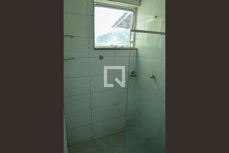 Casa de condomínio à venda com 200m², 2 quartos e 5 vagasBanheiro - Apto 1